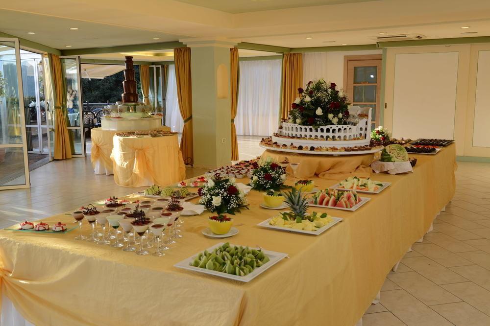 Hotel Villa Degli Angeli Castel Gandolfo Esterno foto